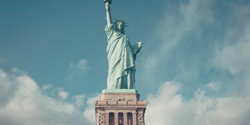 OKCZX新闻报道：在信息洪流中构建资讯优势的三大核心