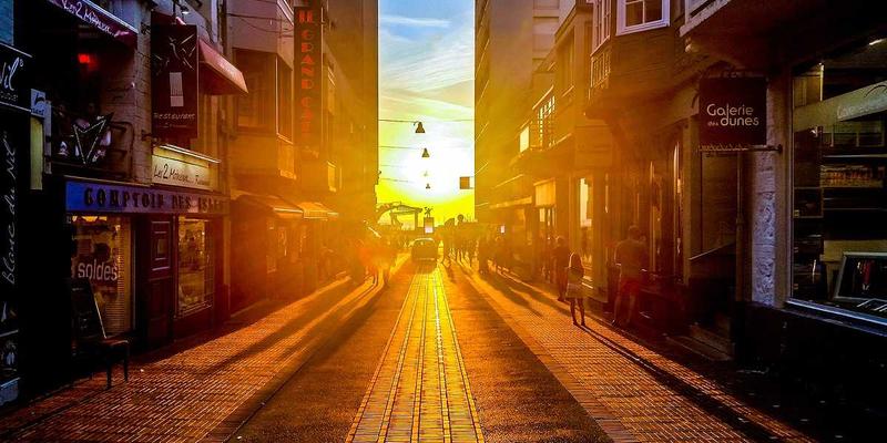 时事资讯新解法：OKCZX如何以“慢新闻”实践重塑地方新闻的深度与信任