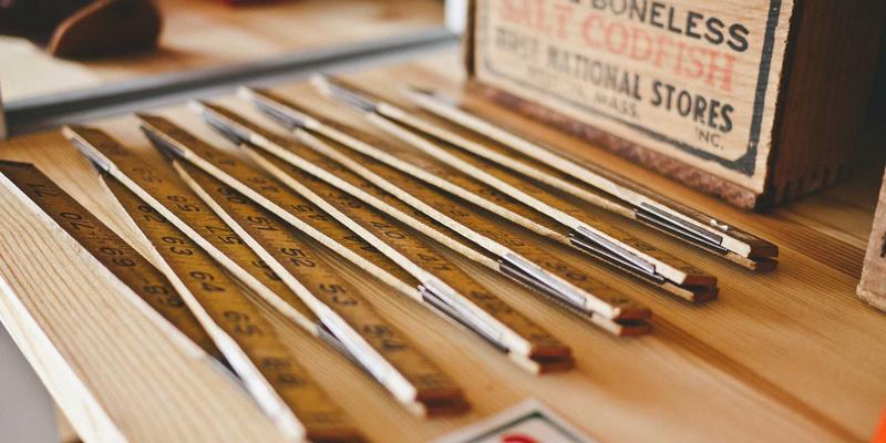 资讯门户的算法迷思：个性化推荐如何平衡用户兴趣与信息茧房效应